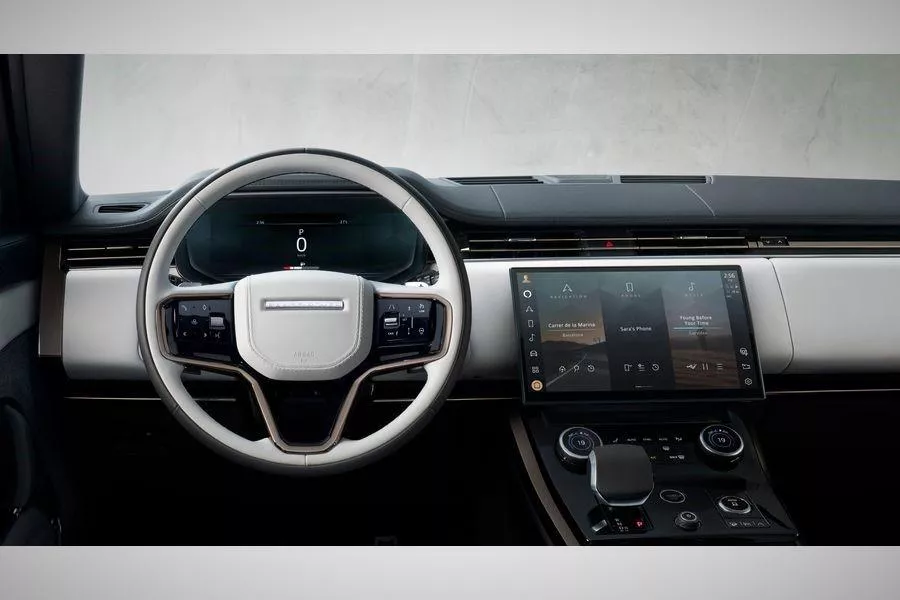 Range Rover Sport cabin