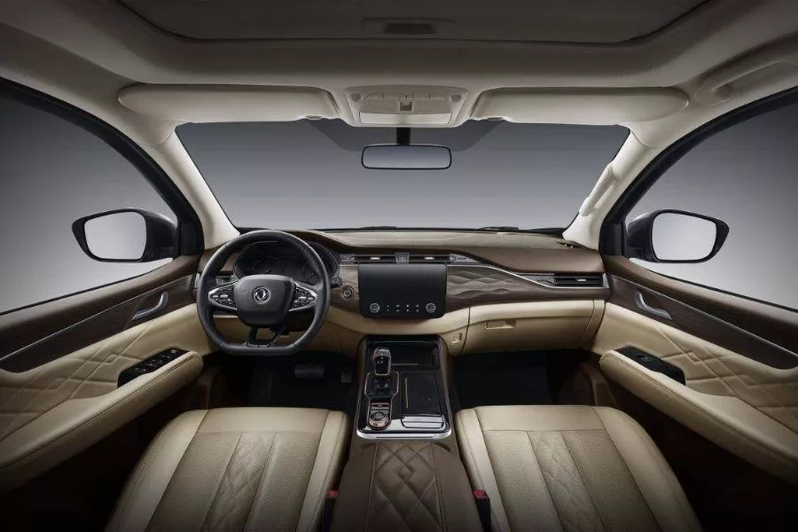 Ruiqi 7 interior view