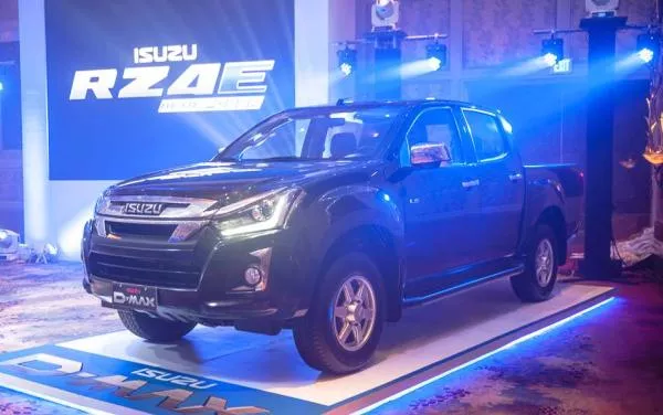 Isuzu D-Max RZ4E 2018 angular front