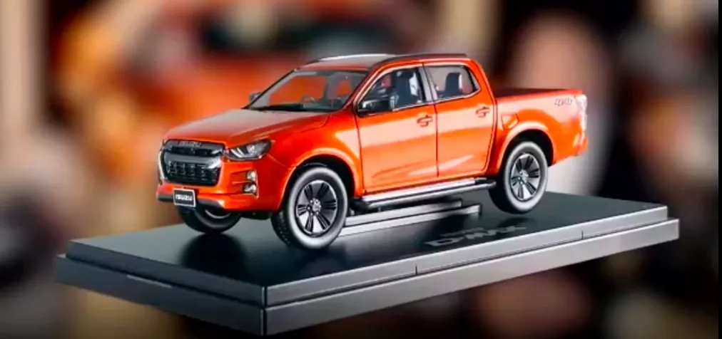 2021 Isuzu D-Max scale model shot
