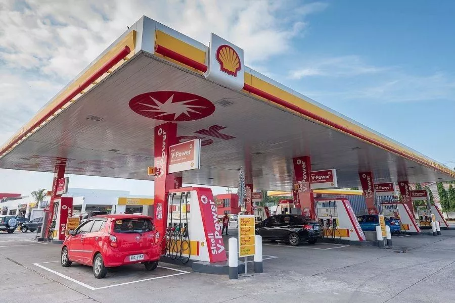 Shell station in the Philippines