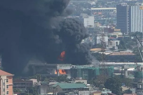 A picture of the Skyway Stage 3 burning