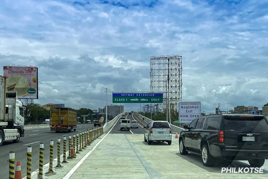 Skyway Extension northbound