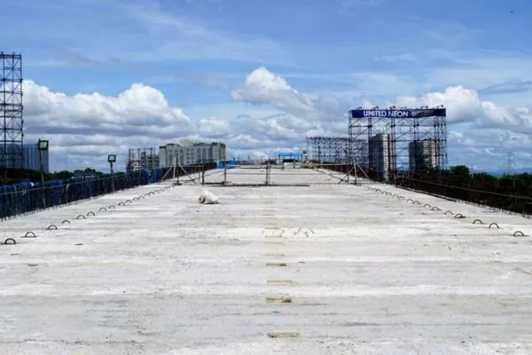 Construction of NB Skyway Extension