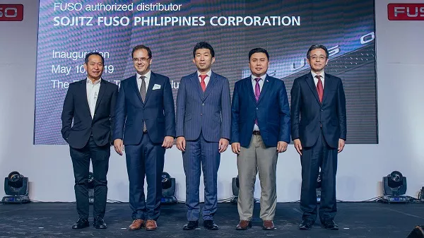 A picture of Sojitz Fuso and Fuso executives