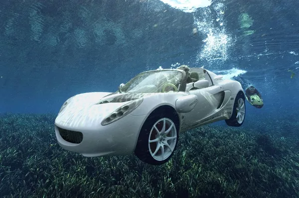 Rinspeed Squba underwater 