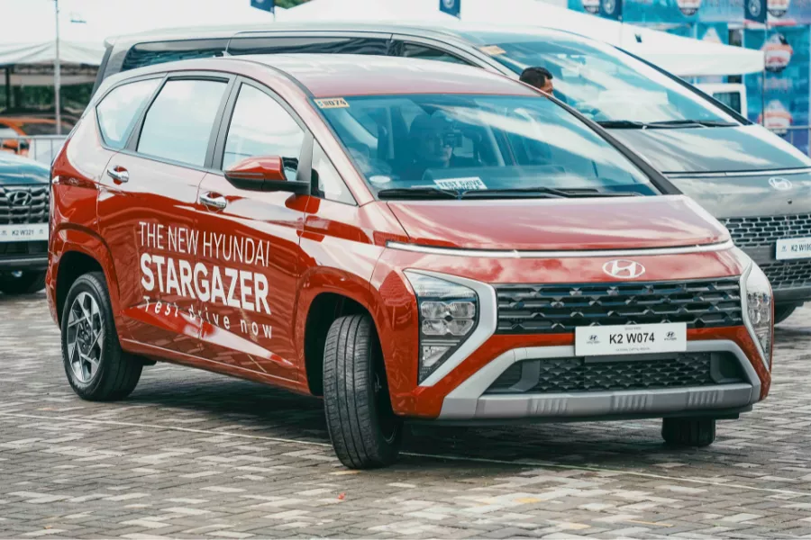 A picture of a 2023 Hyundai Stargazer test unit