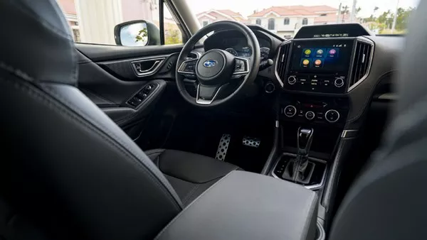 Subaru Forester 2019 dashboard area