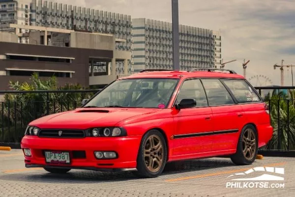 Subaru Legacy BG5 parked on display