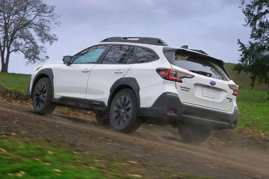 Subaru Outback rear view