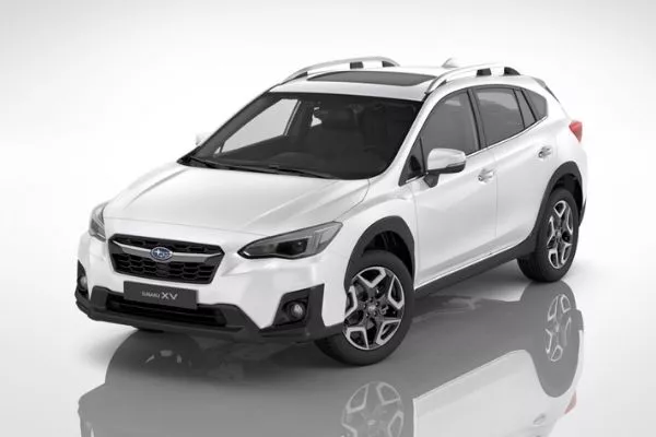 A white Subaru XV