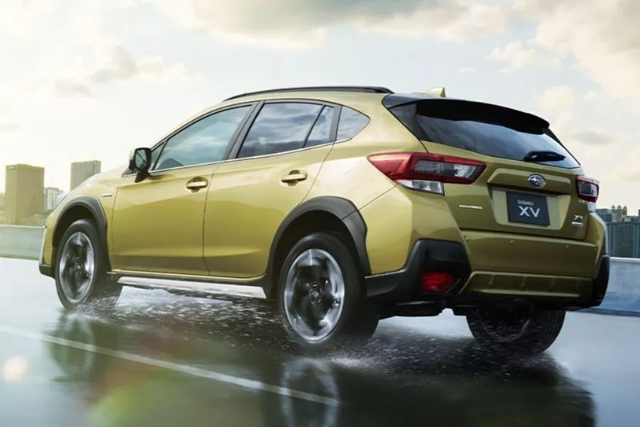 A picture of the rear of the 2021 Subaru XV facelift