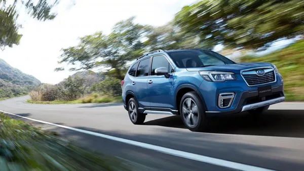 Angular front of the Subaru XV e-Boxer 2019