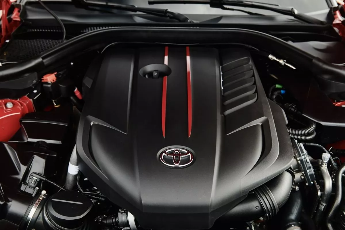 A picture of the Toyota Supra's inline-6 engine