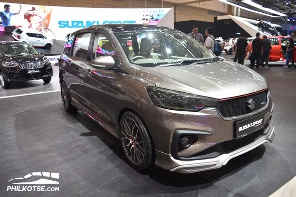 Suzuki Ertiga Sport concept angular front