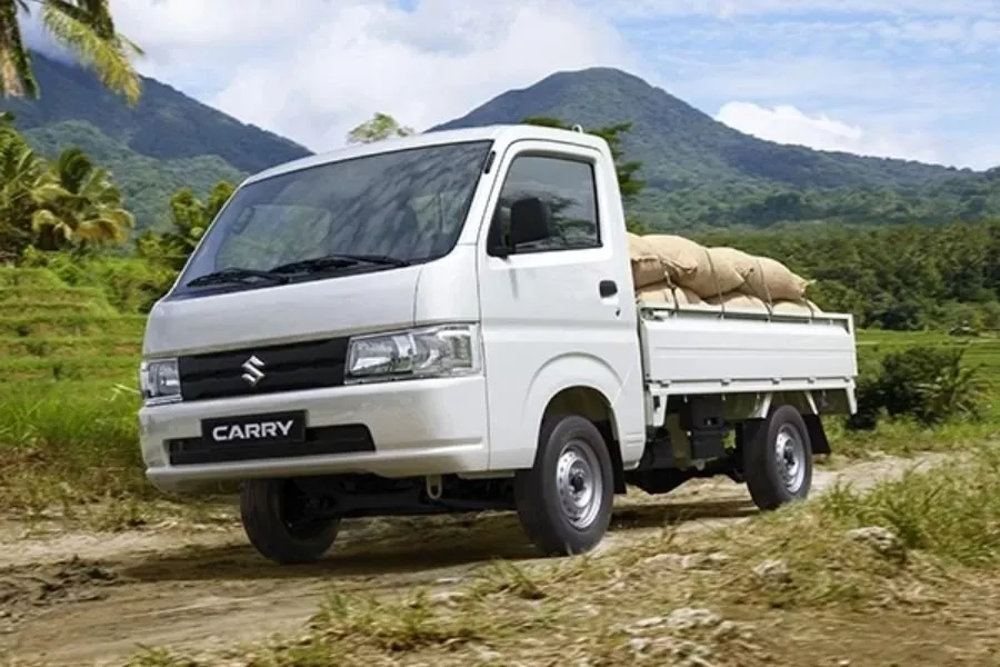 Suzuki Carry front shot