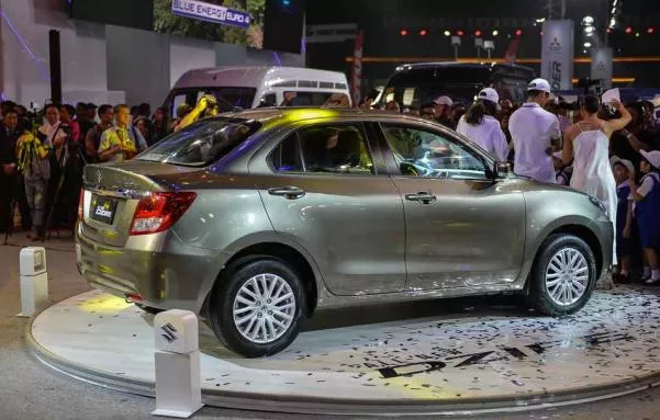 Suzuki Swift Dzire 2018 side view