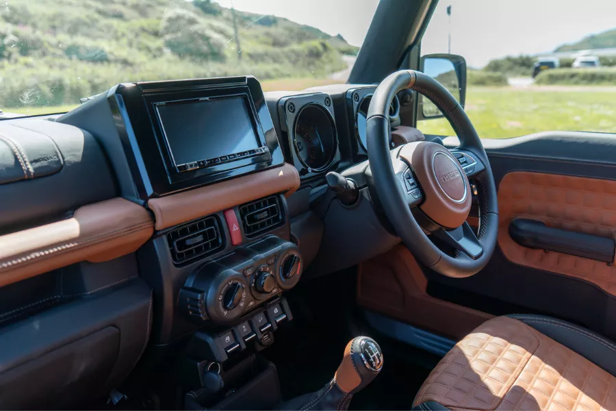 Suzuki Jimny interior view