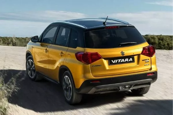 A picture of the Suzuki Vitara's rear end