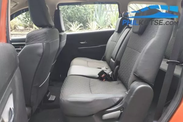 A picture of the XL7's rear seats