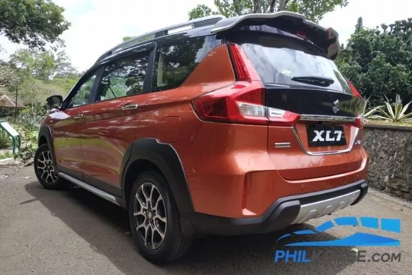 A picture of the rear of the XL7