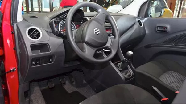 Suzuki Celerio X interior