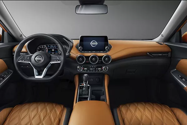 A picture of the Sylphy's interior