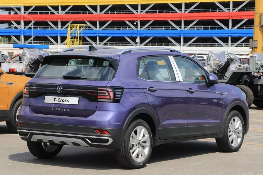 A picture of a purple colored T-Cross's rear end 