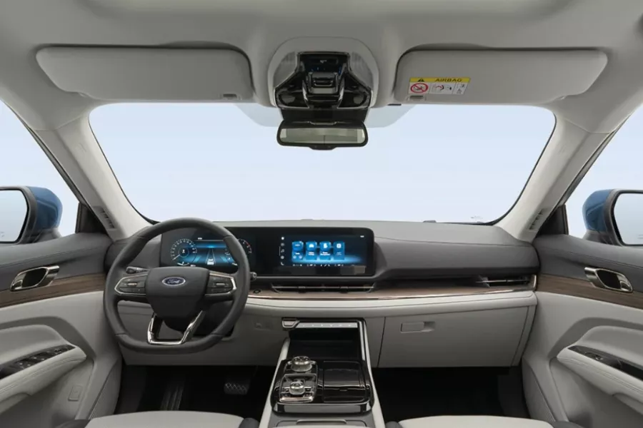 Inside the Vietnamese-spec Territory