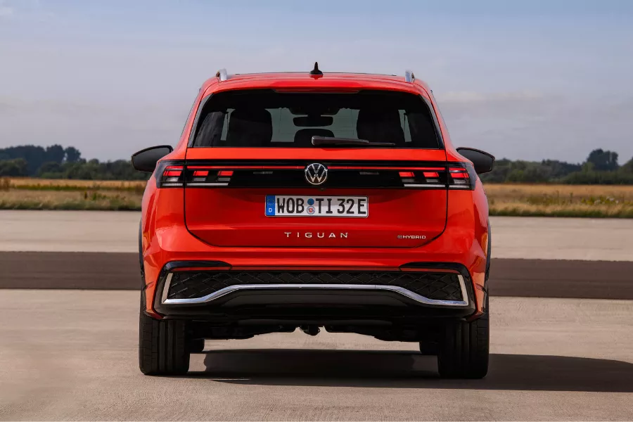 A picture of the rear of the VW Tiguan