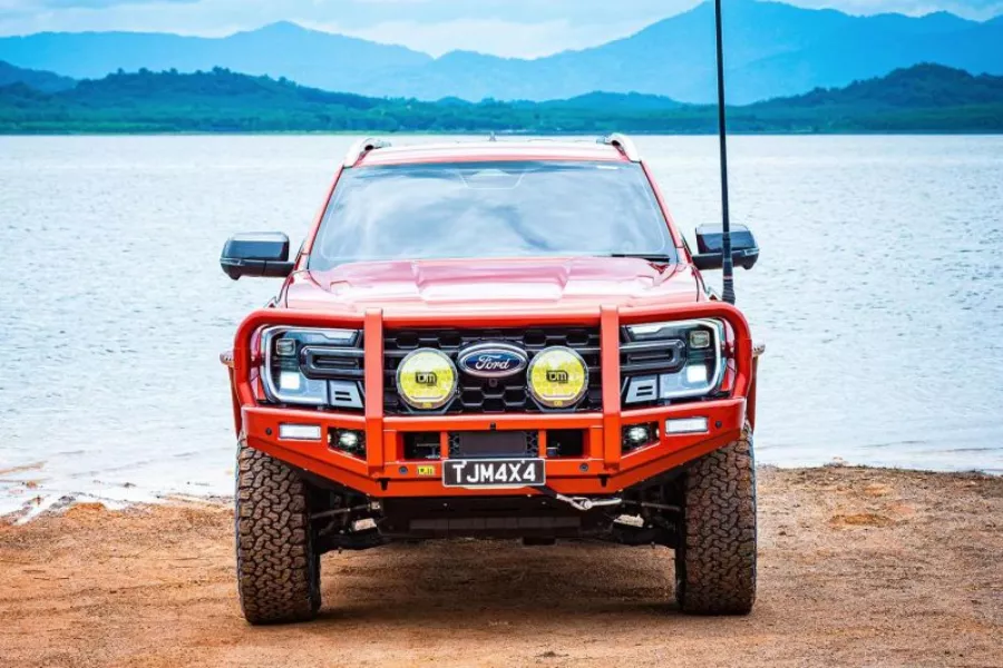 A picture of a kitted-out 2023 Ford Ranger