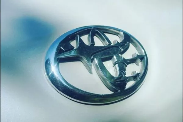 A picture of the Toyobaru badge