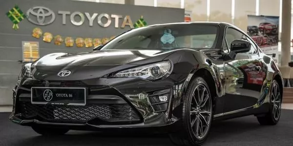 Toyota 86 2018 facelift in Malaysia angular front