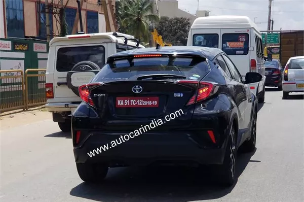 Spy shot of the Toyota C-HR 2018 in India