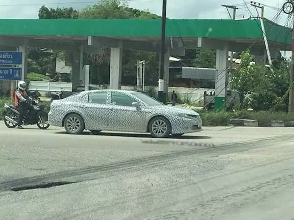 Leaked photo of Toyota Camry 2019