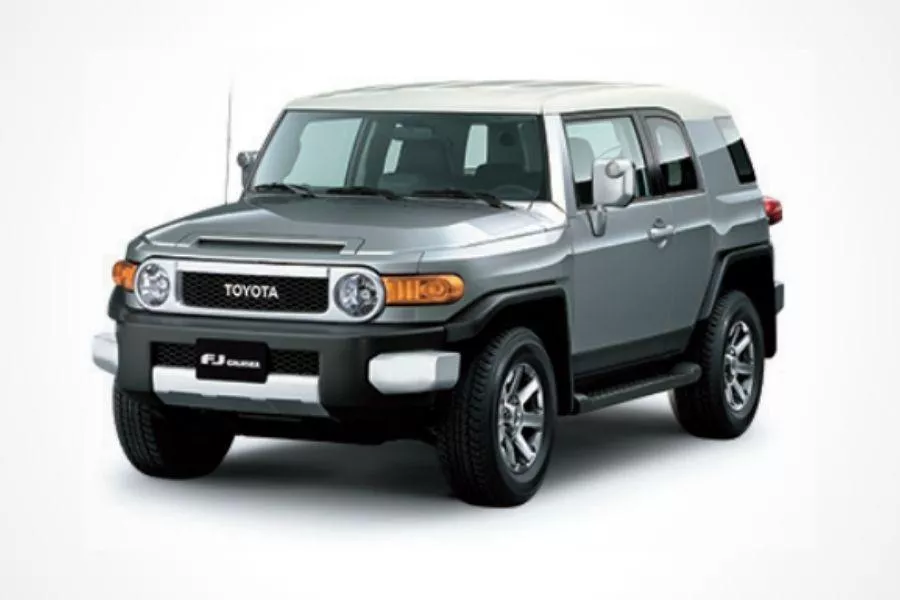Toyota FJ Cruiser color in Cement Gray Metallic