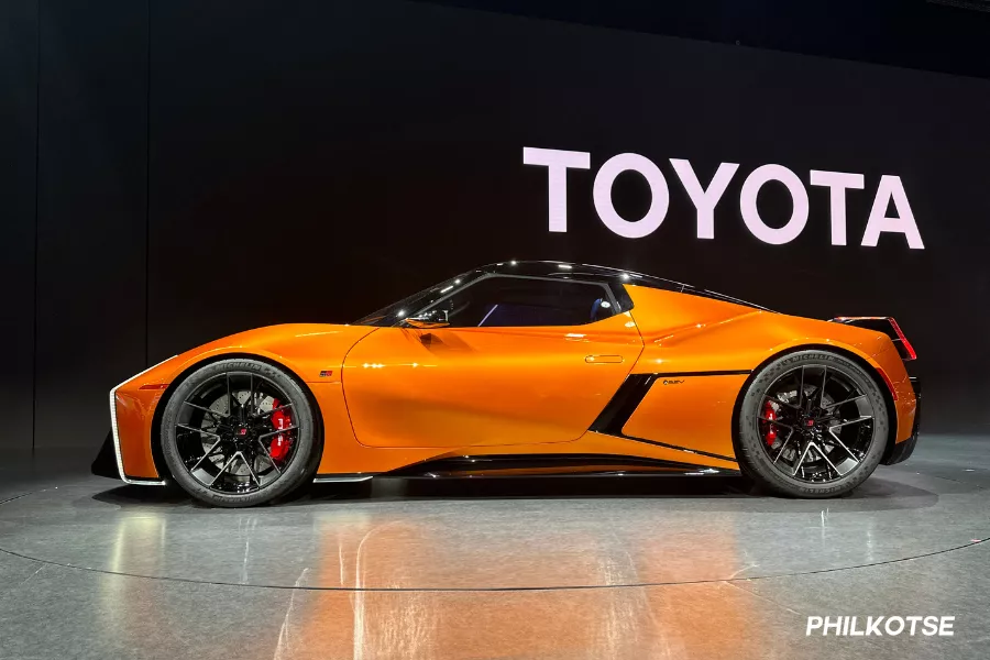 Toyota FT-Se Concept side view