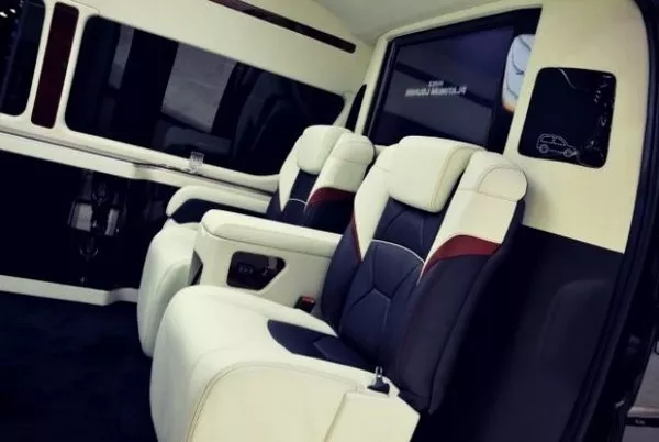 Toyota Hiace 2019 seats