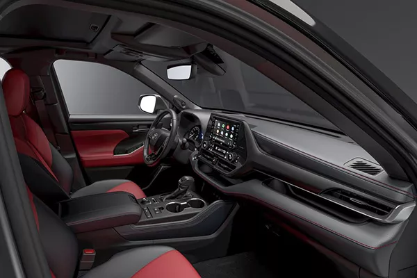Dashboard of the Toyota Highlander