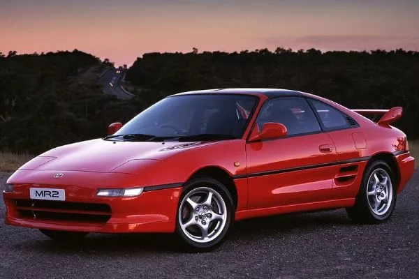 A picture of the 2nd gen Toyota MR2 in red