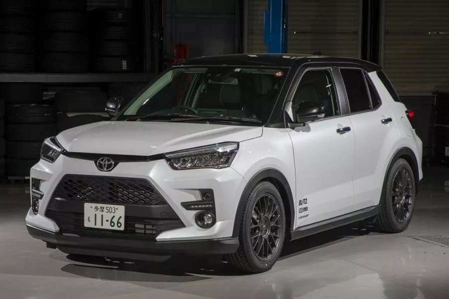 Modified Toyota Raize front view