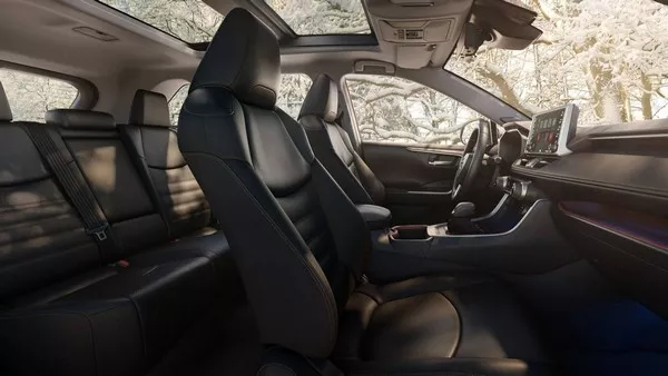 Toyota RAV4 2019 seats
