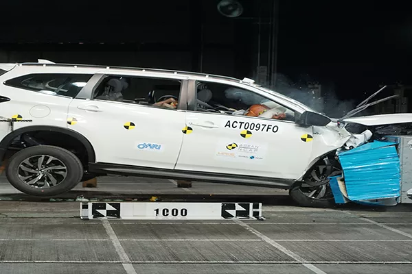 Frontal impact test for the Toyota Rush