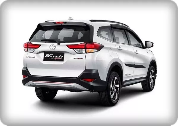 Toyota Rush 2018 angular rear