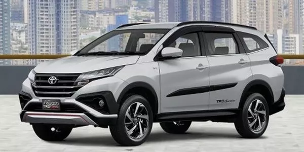 Toyota Rush 2018 angular front