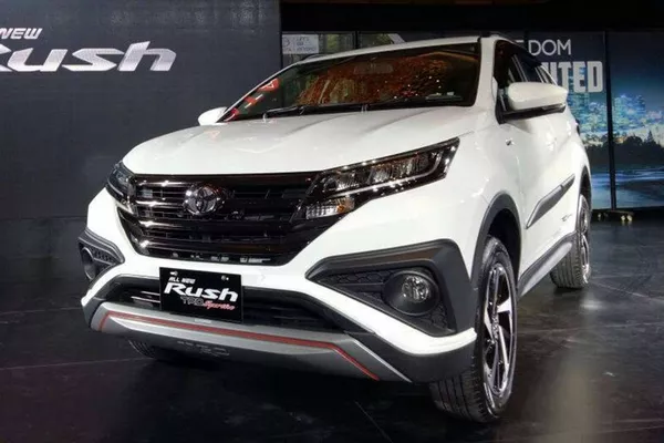 Toyota Rush 2018 angular front