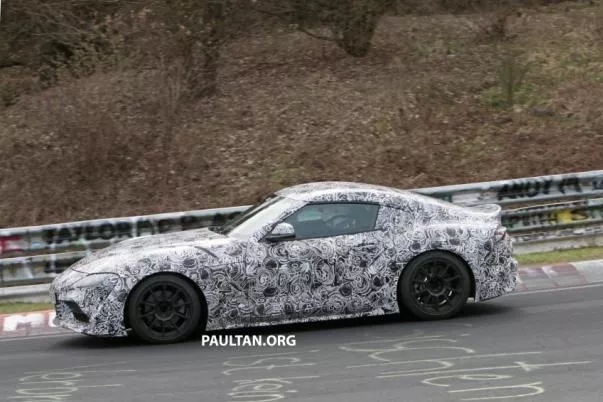 The all-new Supra 2018/2019 is hoped to be launched at the end of 2018 after the BMW Z4 is unveiled Toyota Supra 2018/2019 spied on the road