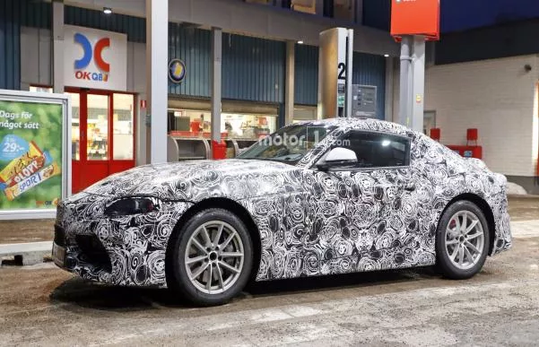 Side view of a Toyota Supra 2018