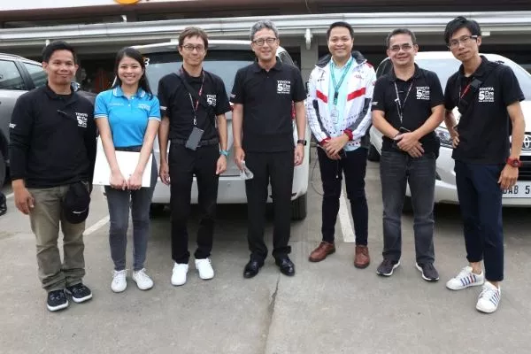 toyota-team-for-5-continents-drive