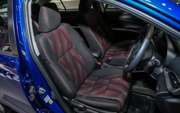 Toyota Yaris Ativ S 2018 sedan interior
